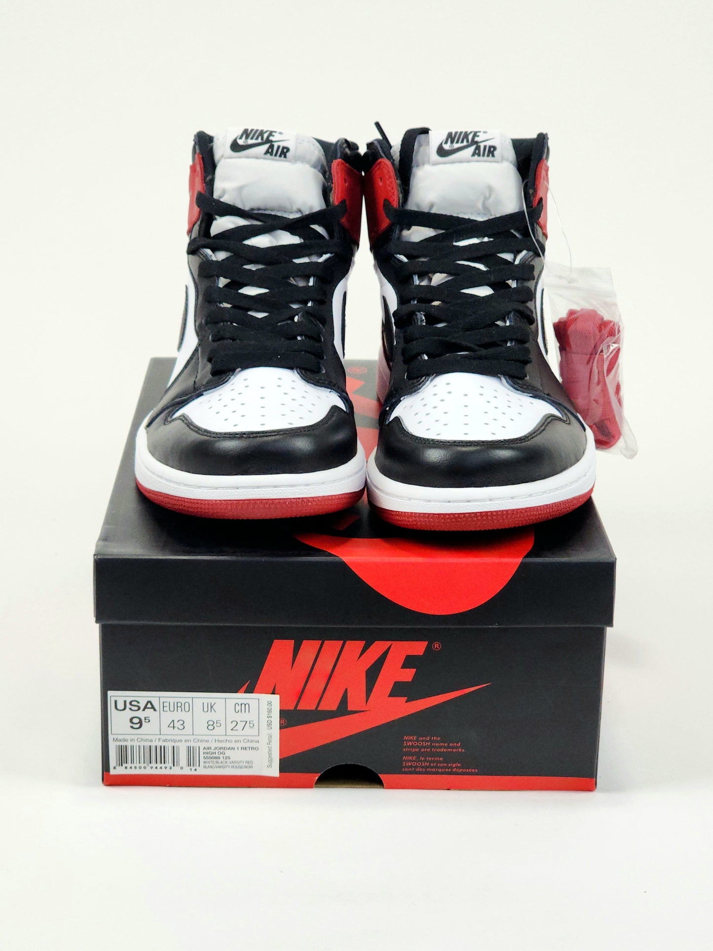 2016 AIR JORDAN 1 RETRO BLACK TOE