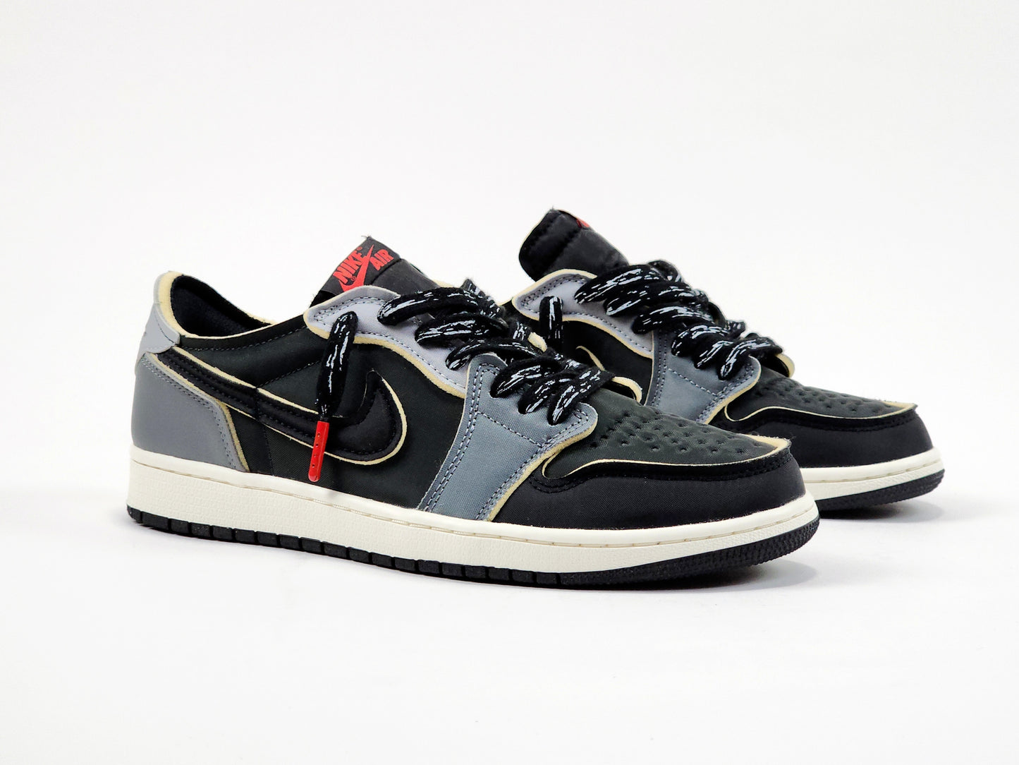 2022 AIR JORDAN 1 LOW OG EX BLACK SMOKE GREY