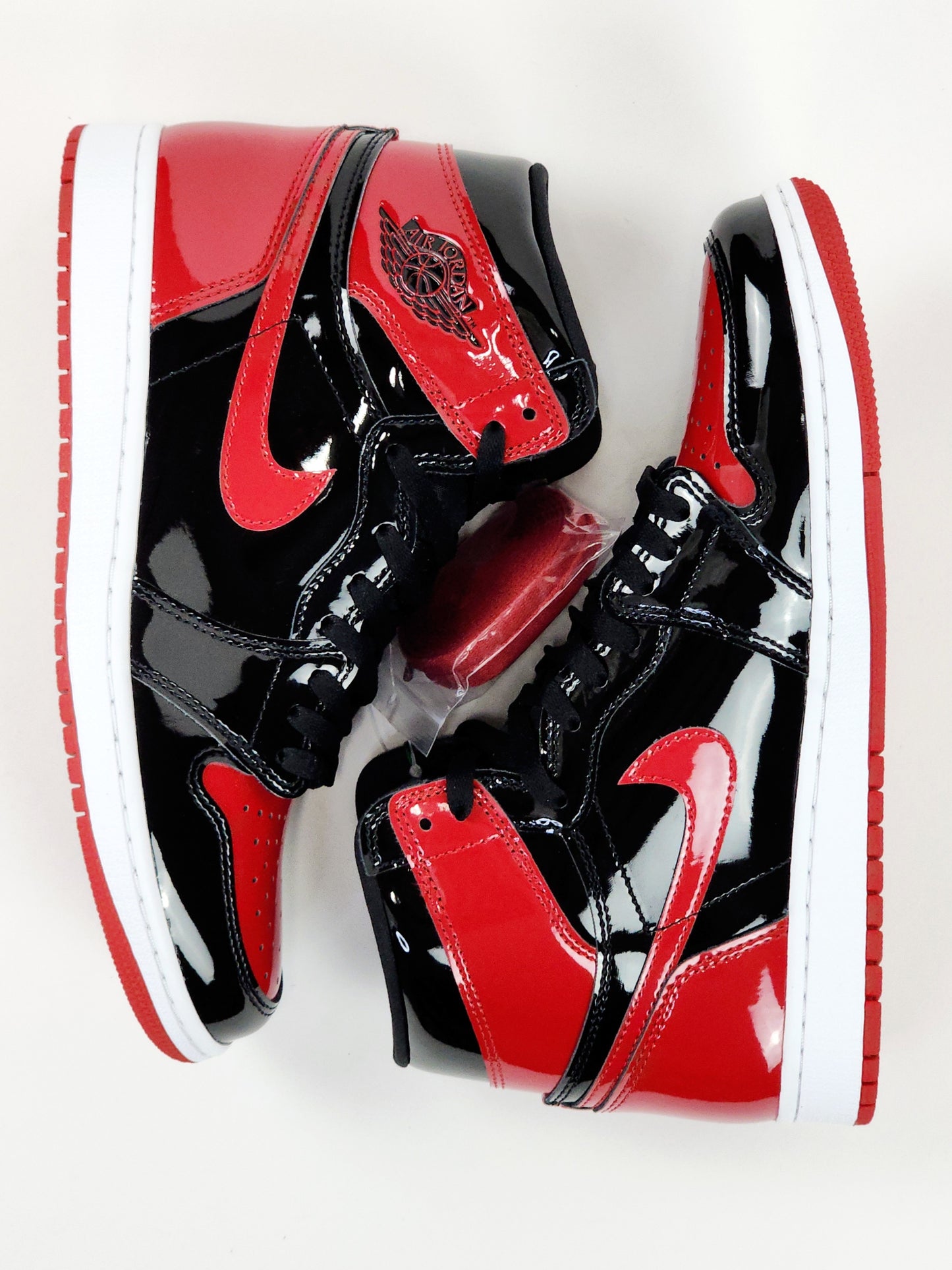 2021 AIR JORDAN 1 RETRO HIGH OG PATENT BRED