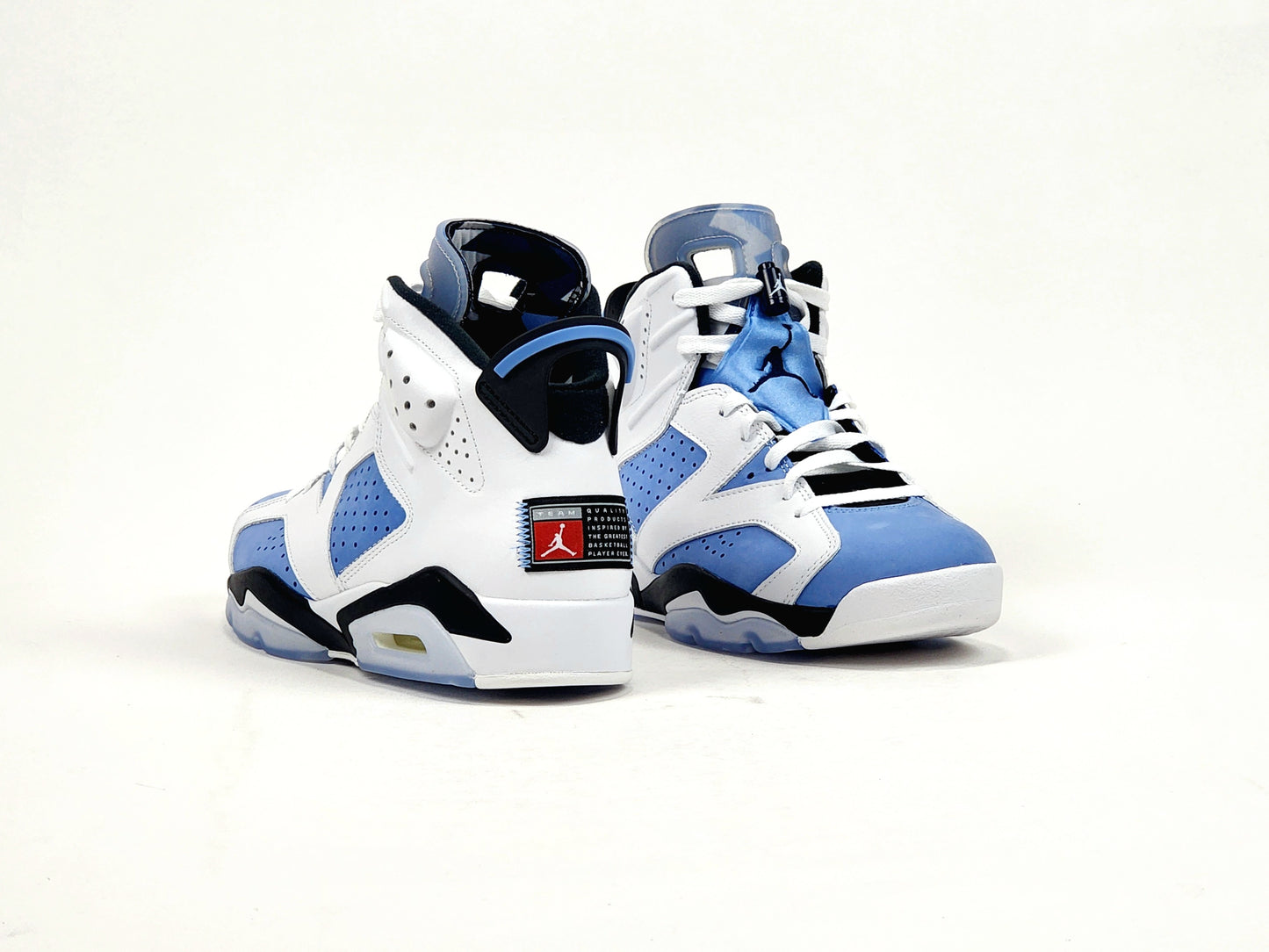 2022 JORDAN 6 RETRO UNC WHITE