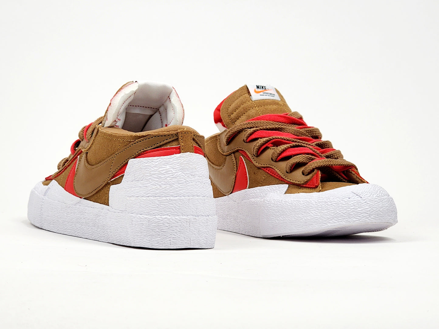 2021 NIKE BLAZER LOW SACAI BRITISH TAN