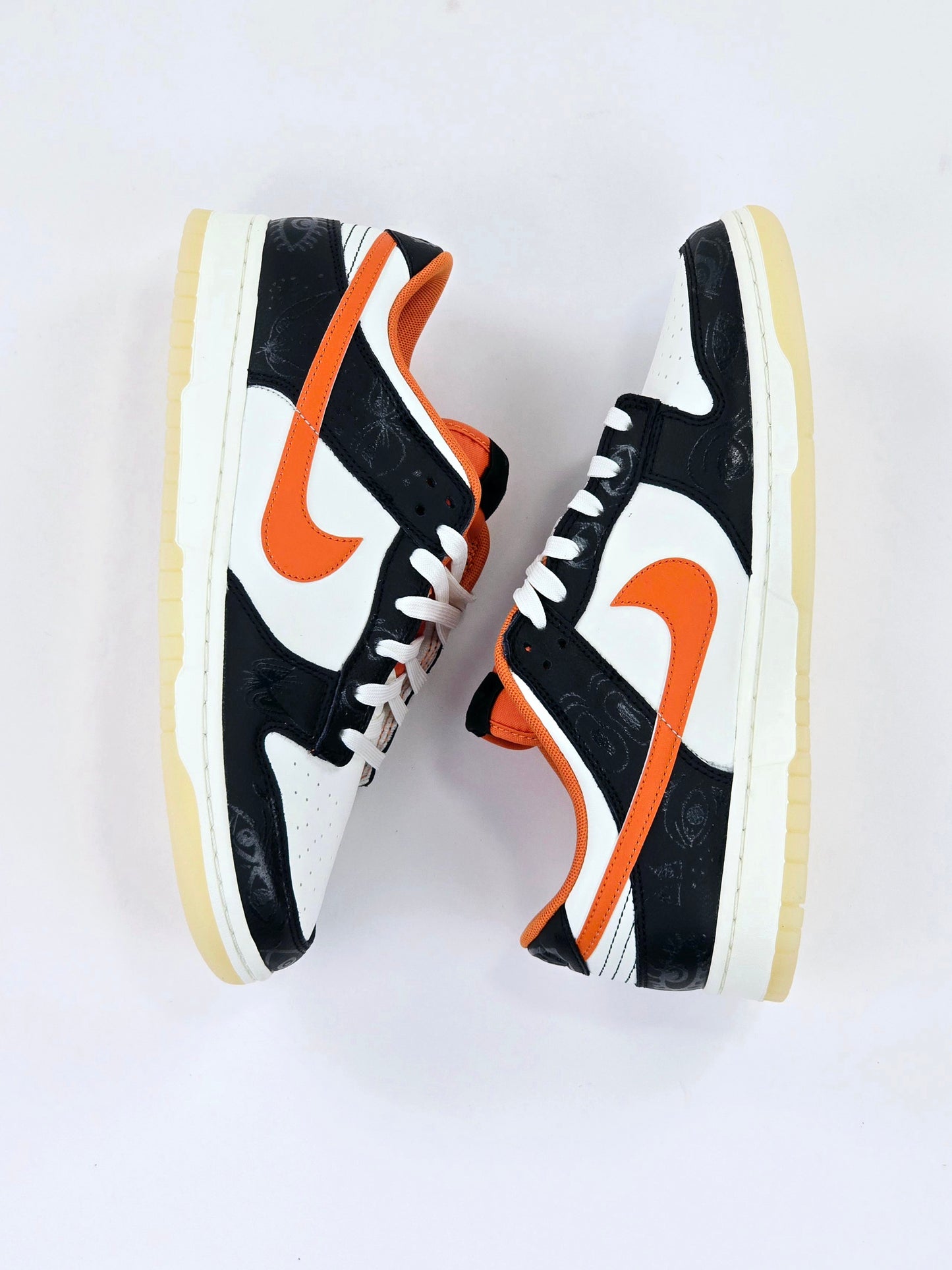 2021 NIKE DUNK LOW PRM HALLOWEEN