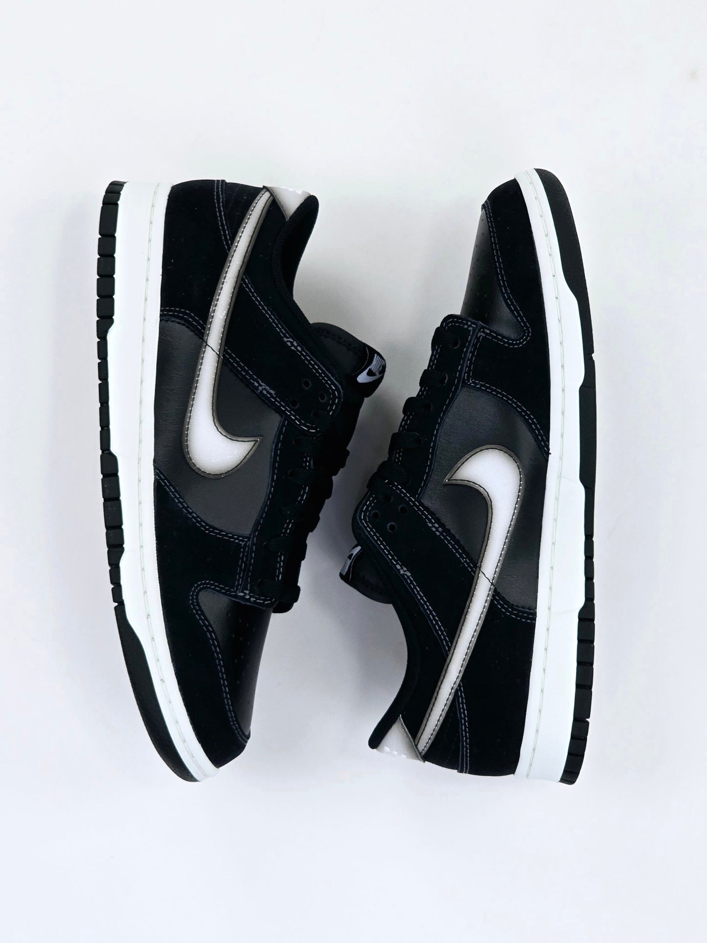 2023 NIKE DUNK LOW AIRBRUSH SWOOSH BLACK