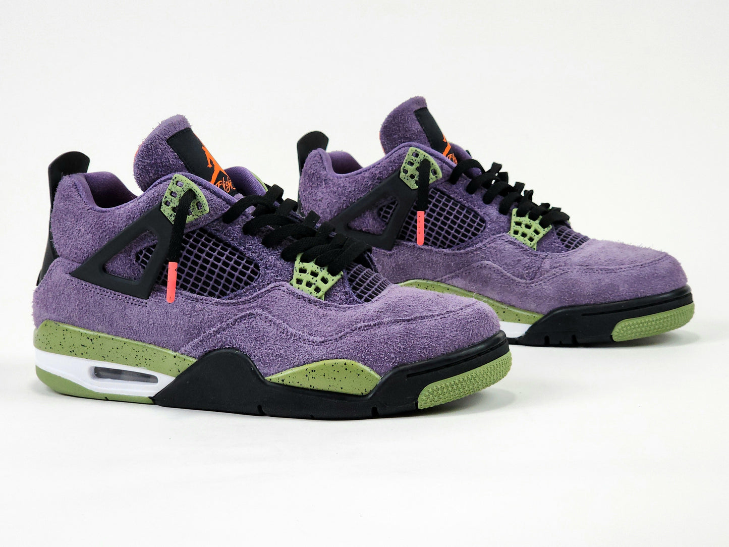 2022 WOMEN'S AIR JORDAN 4 RETRO
CANYON PURPLE