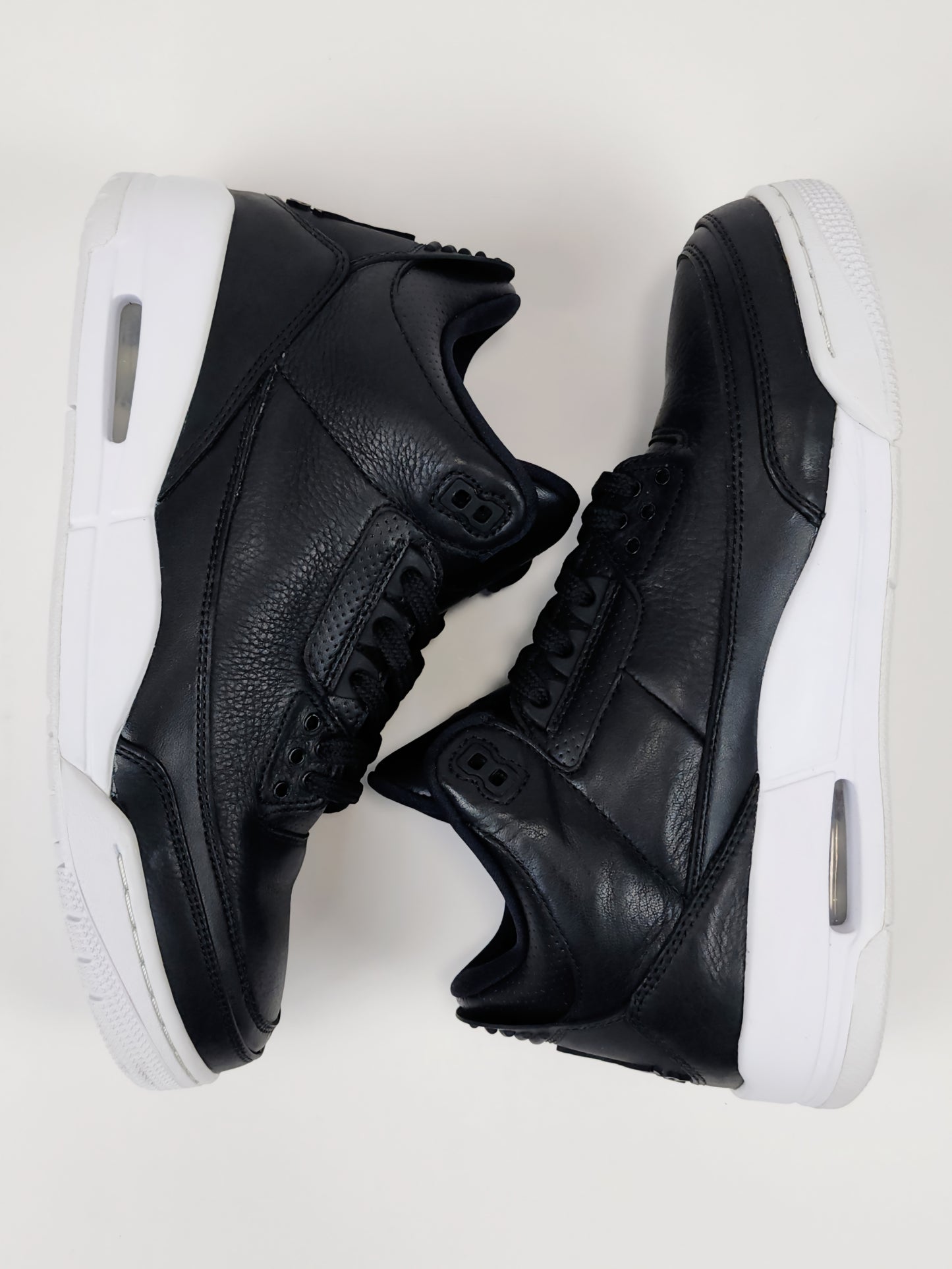 2016 AIR JORDAN 3 RETRO CYBER MONDAY