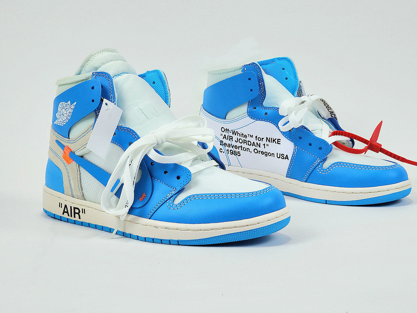 2018 AIR JORDAN 1 RETRO HIGHOFF-WHITE UNIVERSITY BLUE