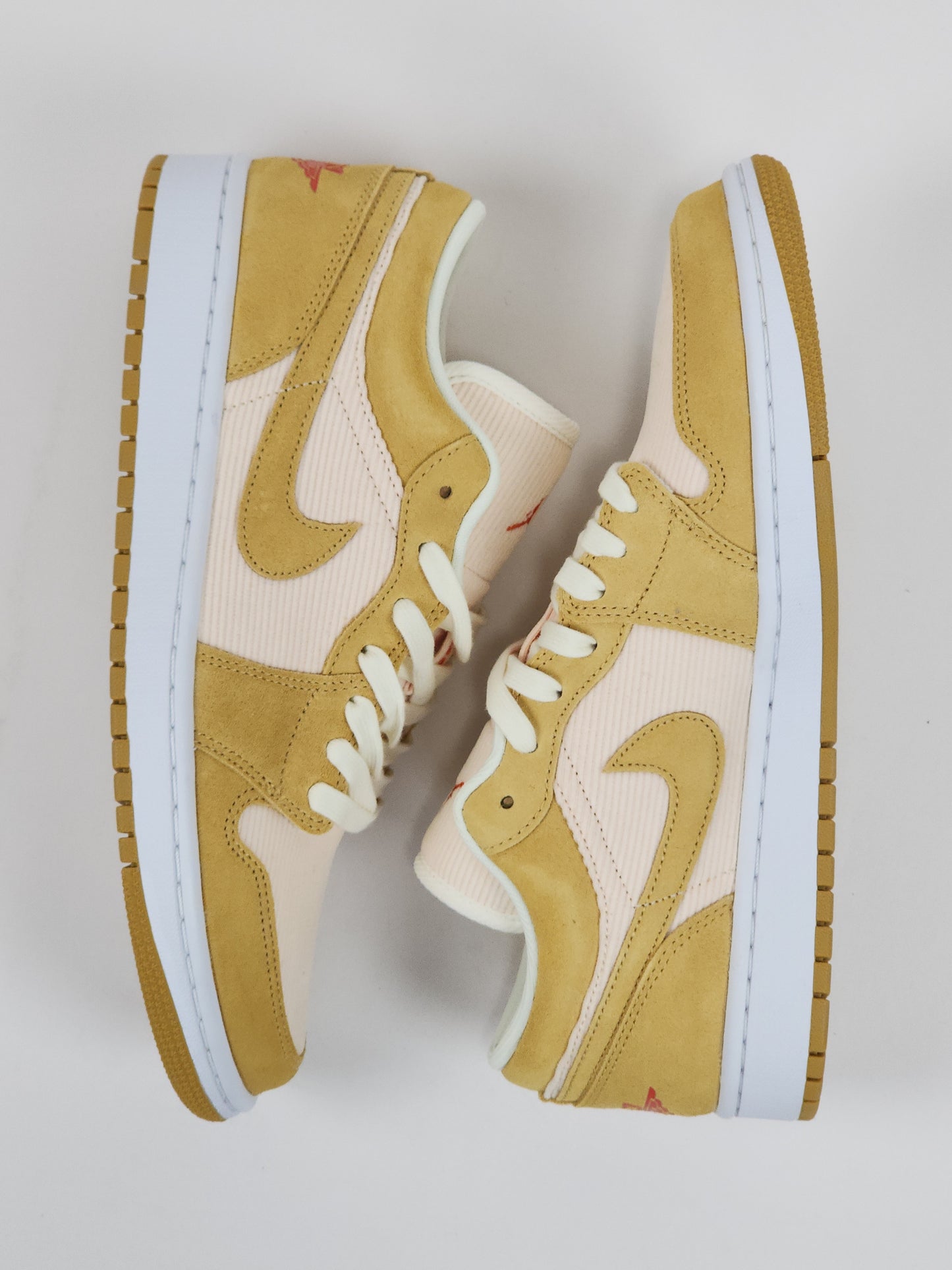 2022 WOMEN'S AIR JORDAN 1 LOW TWINE