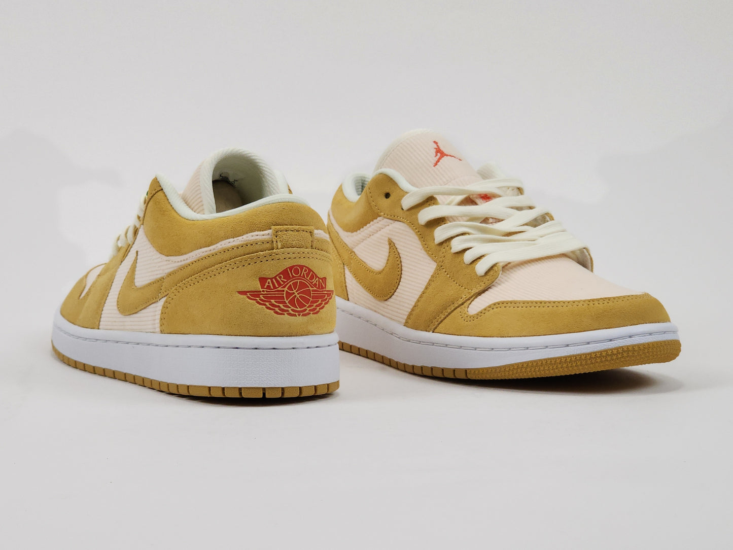 2022 WOMEN'S AIR JORDAN 1 LOW TWINE