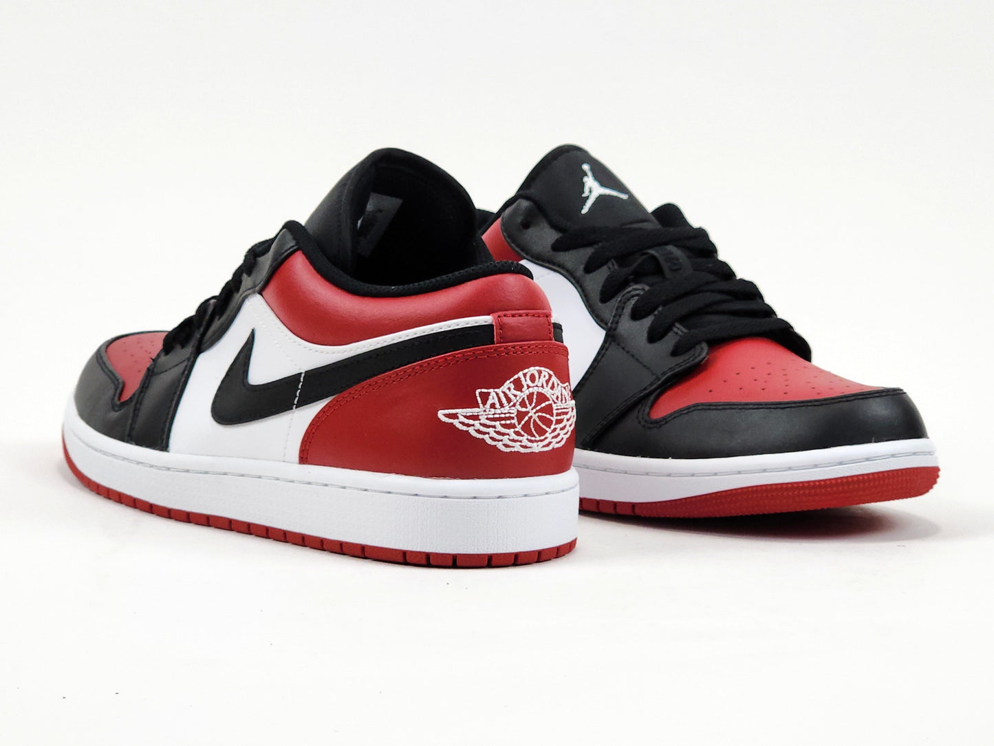 2021 AIR JORDAN 1 LOW BRED TOE