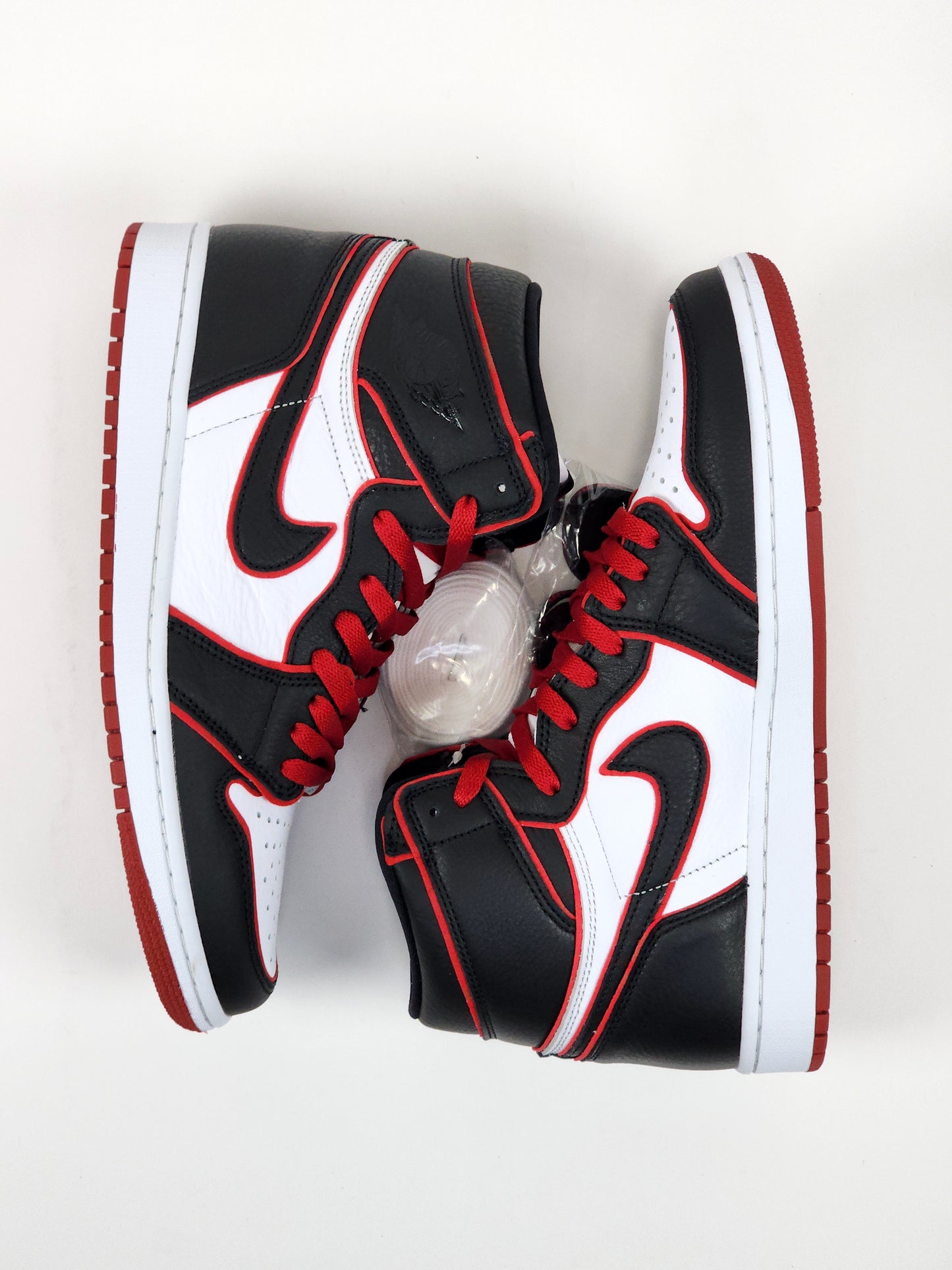 2019 AIR JORDAN 1 RETRO HIGH BLOODLINE