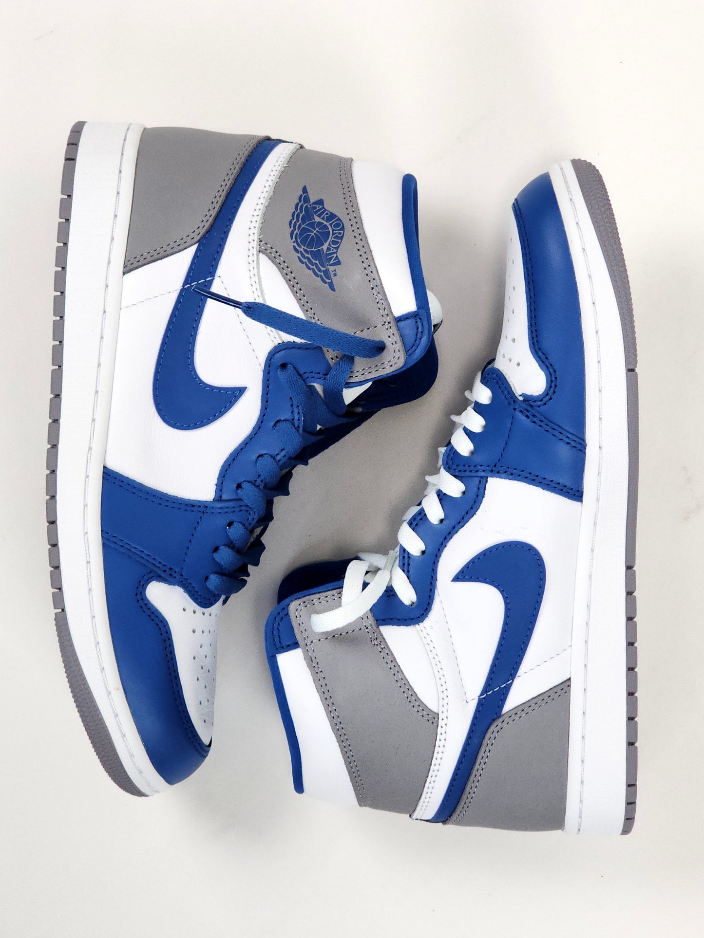 2023 AIR JORDAN 1 RETRO HIGH OG TRUE BLUE