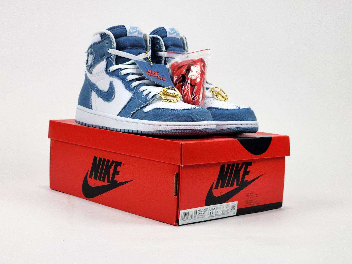 2022 WOMEN'S AIR JORDAN 1 RETRO HIGH OG DENIM