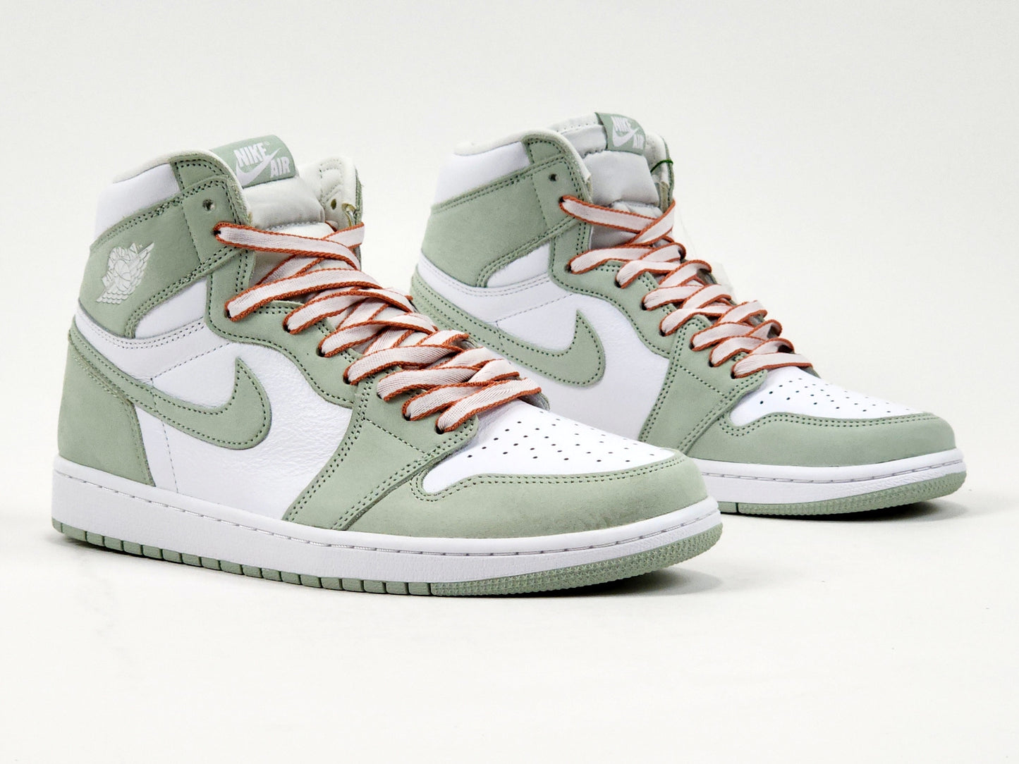 2020 WOMEN'S AIR JORDAN 1 RETRO HIGH OG SEAFOAM