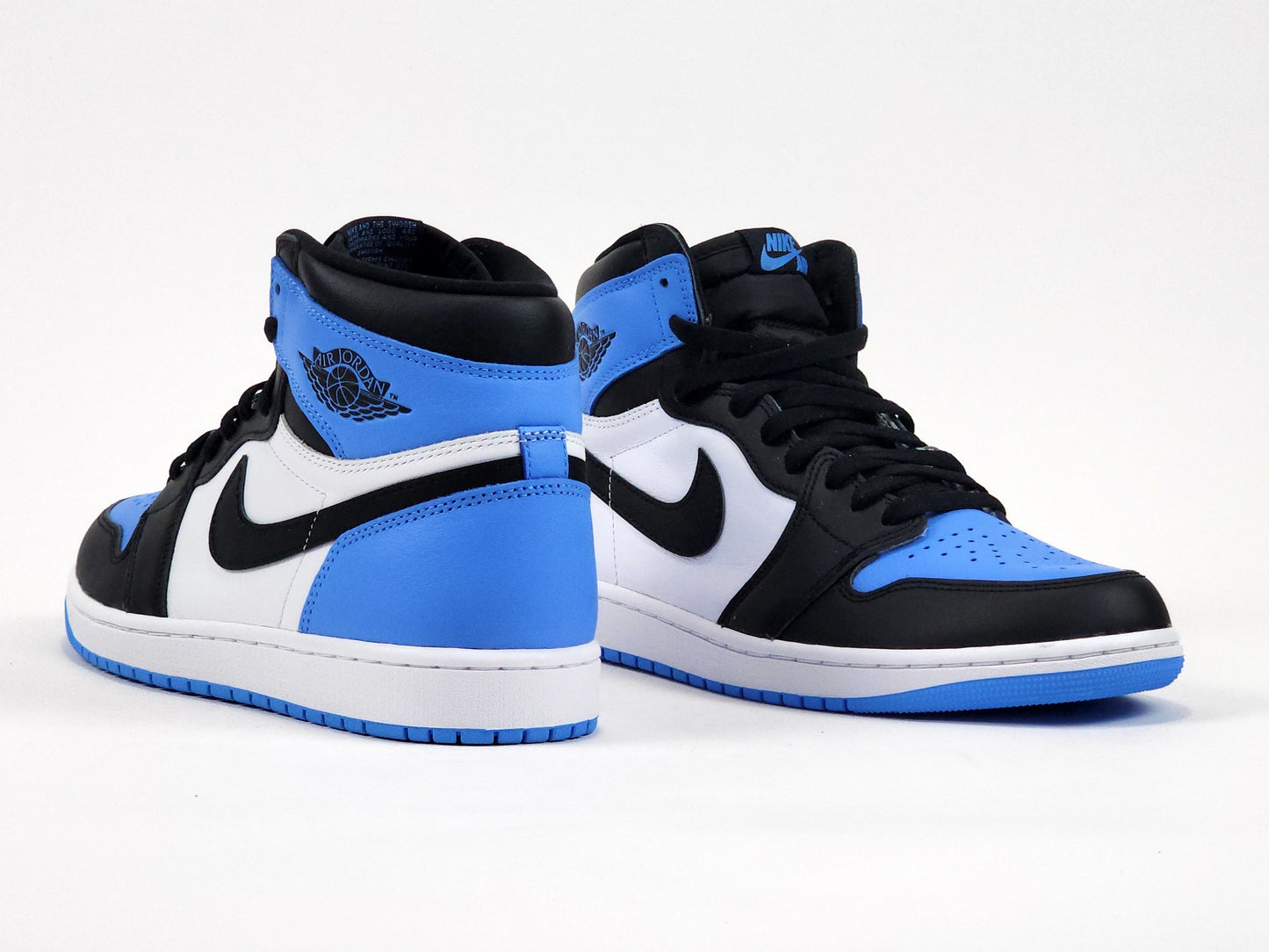 2023 AIR JORDAN 1 RETRO HIGH OG UNC TOE