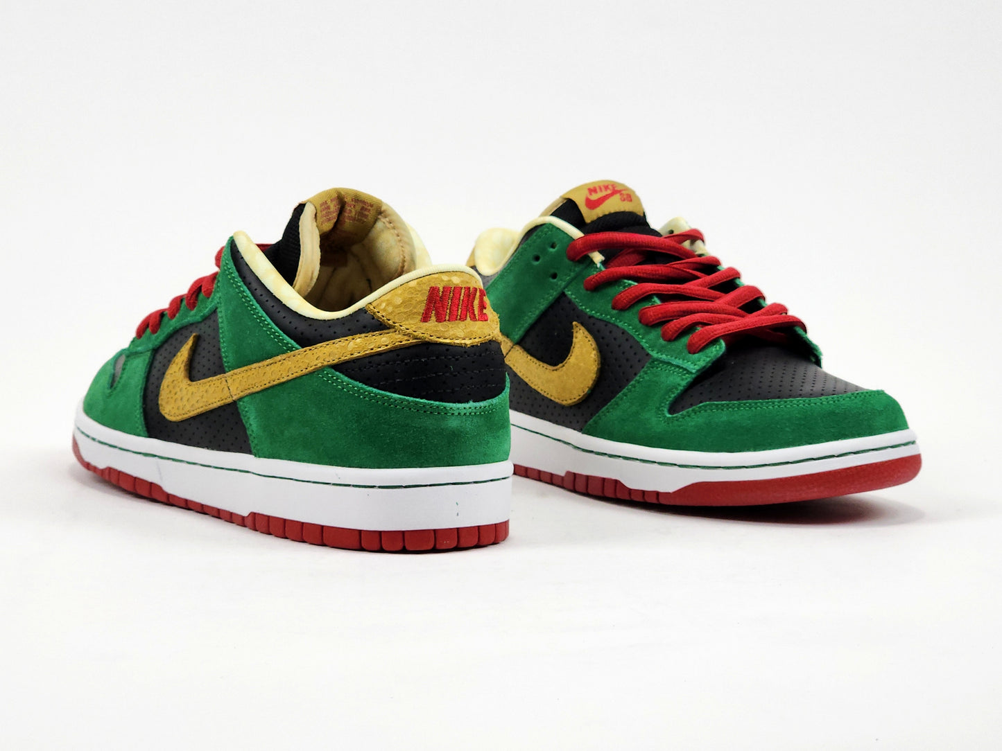 2010 NIKE SB DUNK LOW MILLER HIGH LIFE