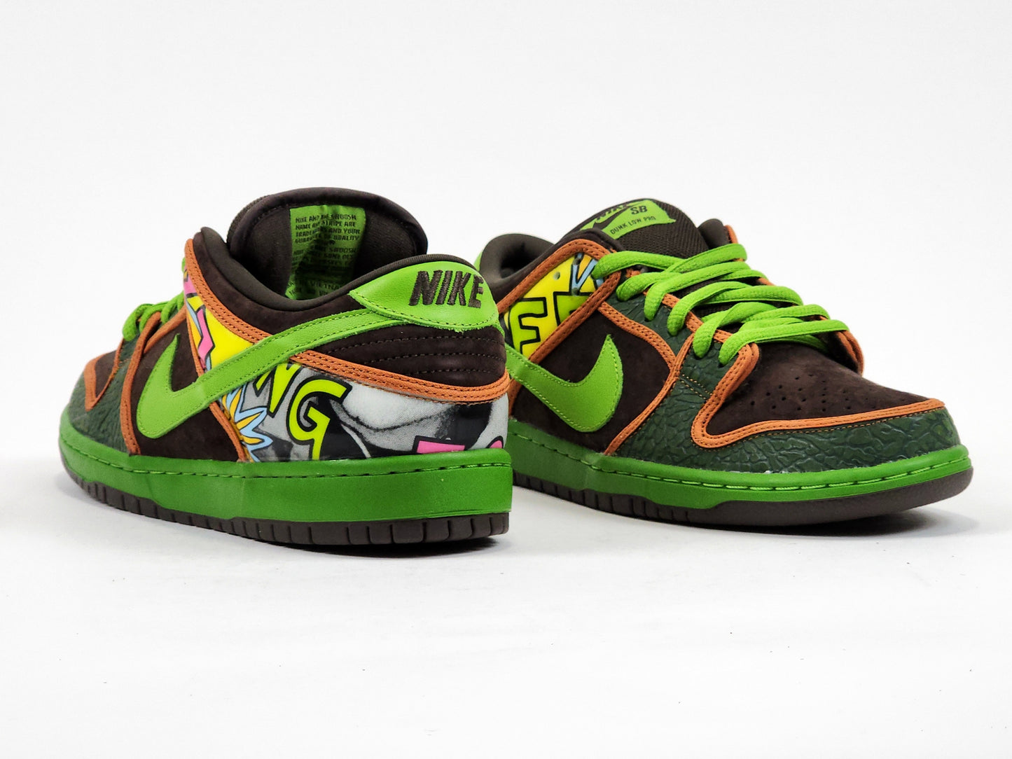 2015 NIKE SB DUNK LOW DE LA SOUL (MODIFIED)