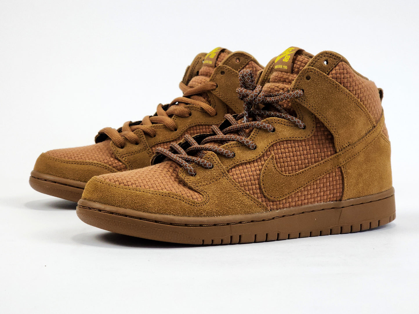 2015 NIKE SB DUNK HIGH BROWN ALE