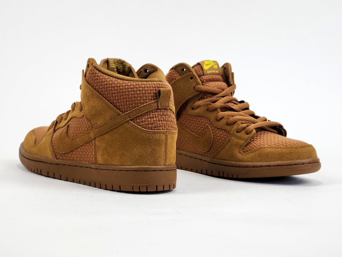 2015 NIKE SB DUNK HIGH BROWN ALE