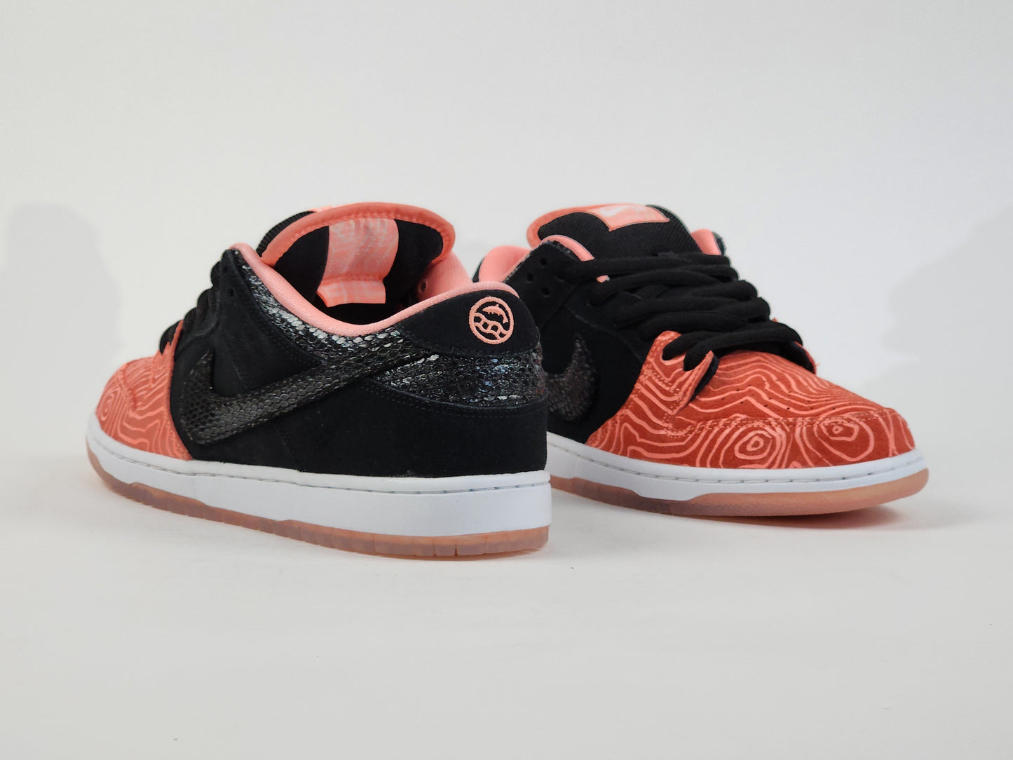 2015 NIKE SB DUNK LOW PREMIER FISH LADDER