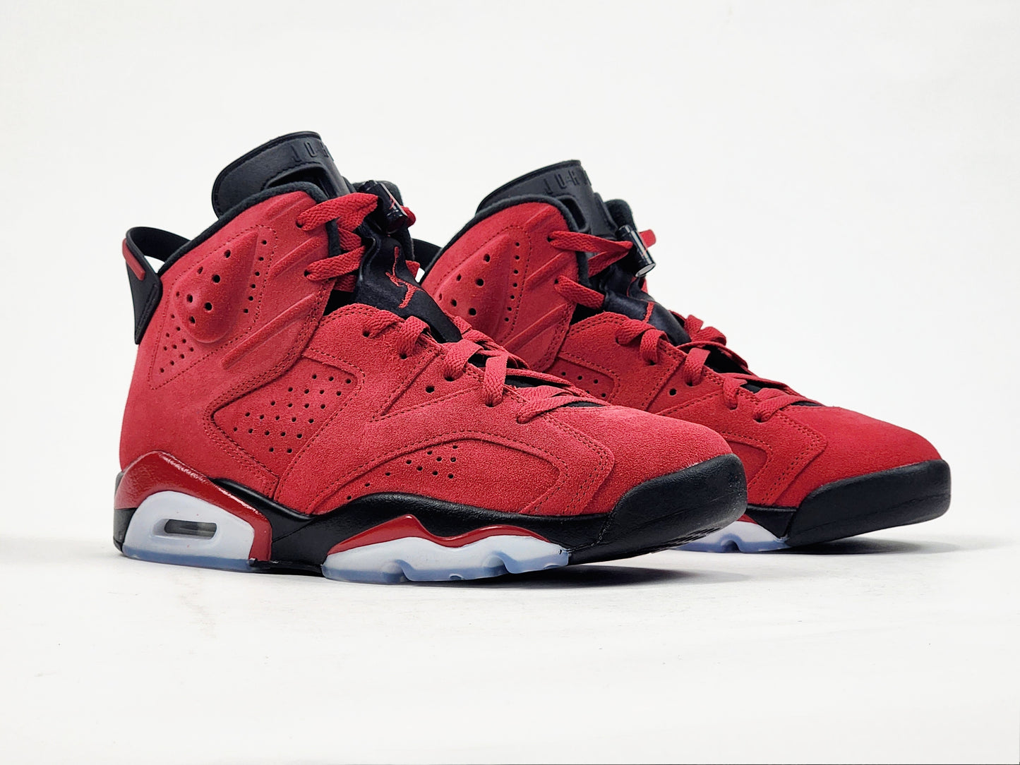 2023 JORDAN 6 RETRO TORO BRAVO