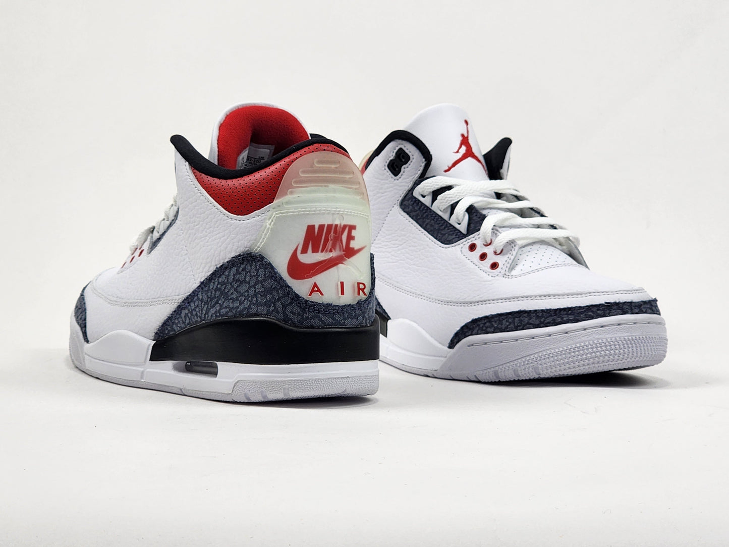 2020 AIR JORDAN 3 RETRO SE FIRE RED DENIM