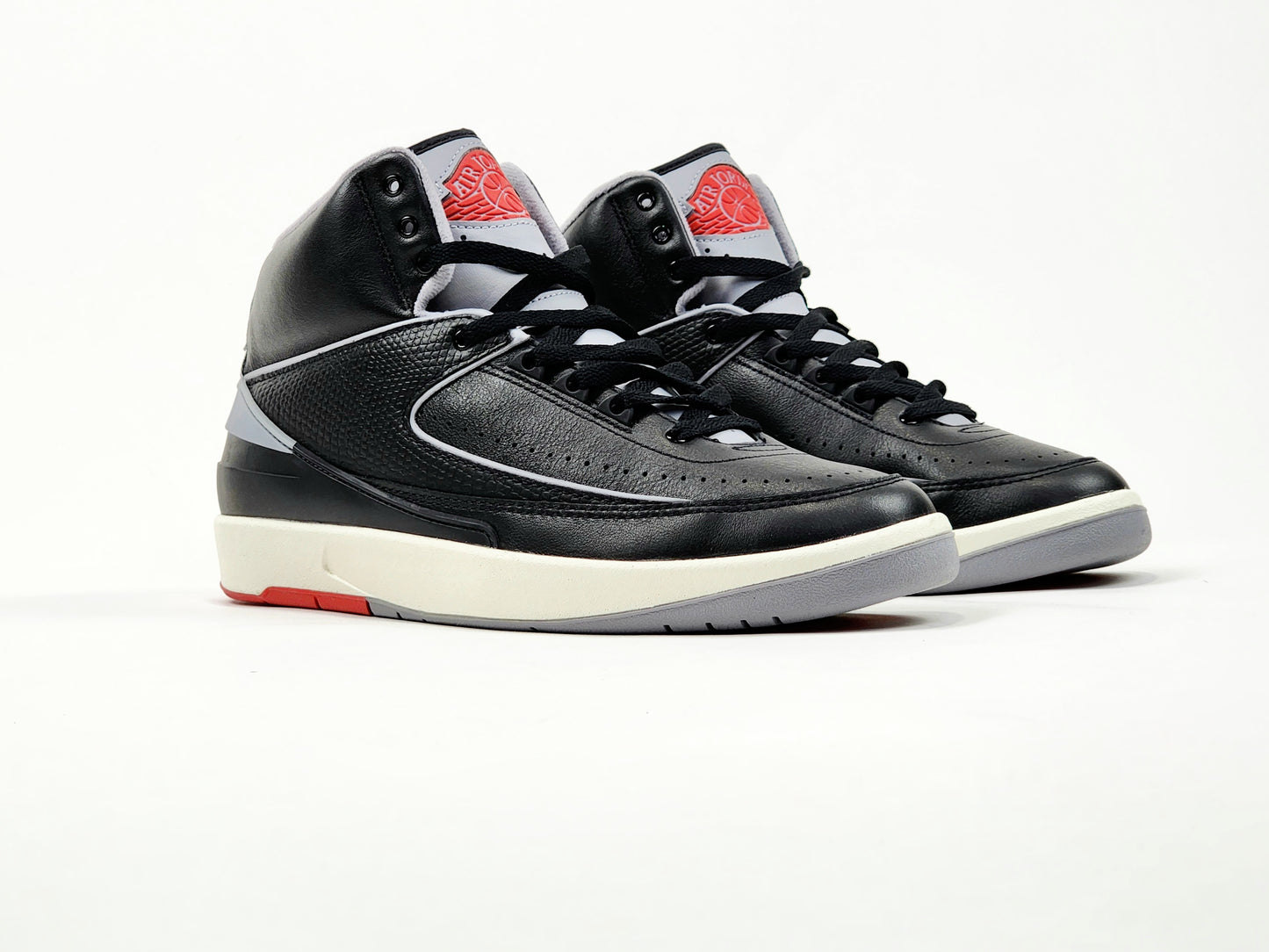 2023 AIR JORDAN 2 RETRO BLACK CEMENT