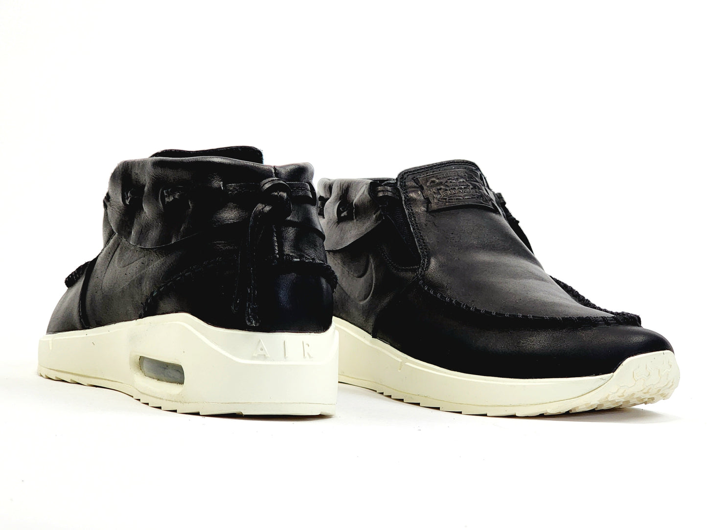 2019 NIKE SB AIR MAX JANOSKI 2 MOC BLACK PALE IVORY