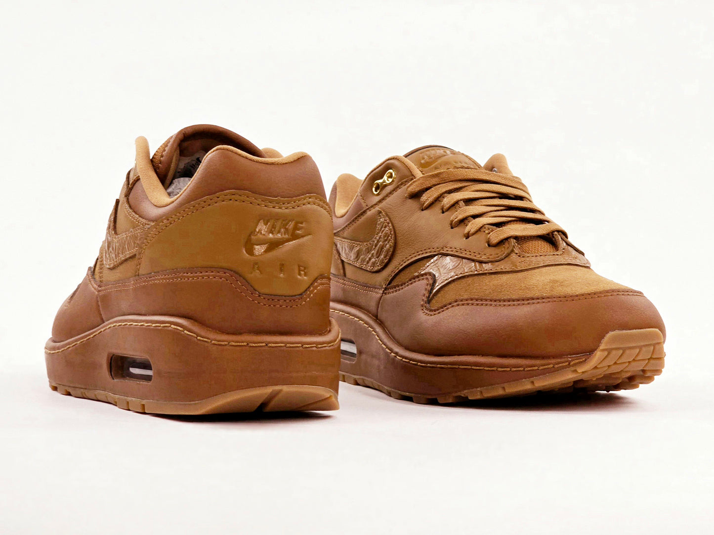 2022 WOMEN'S NIKE AIR MAX 1'87 LUXE ALE BROWN