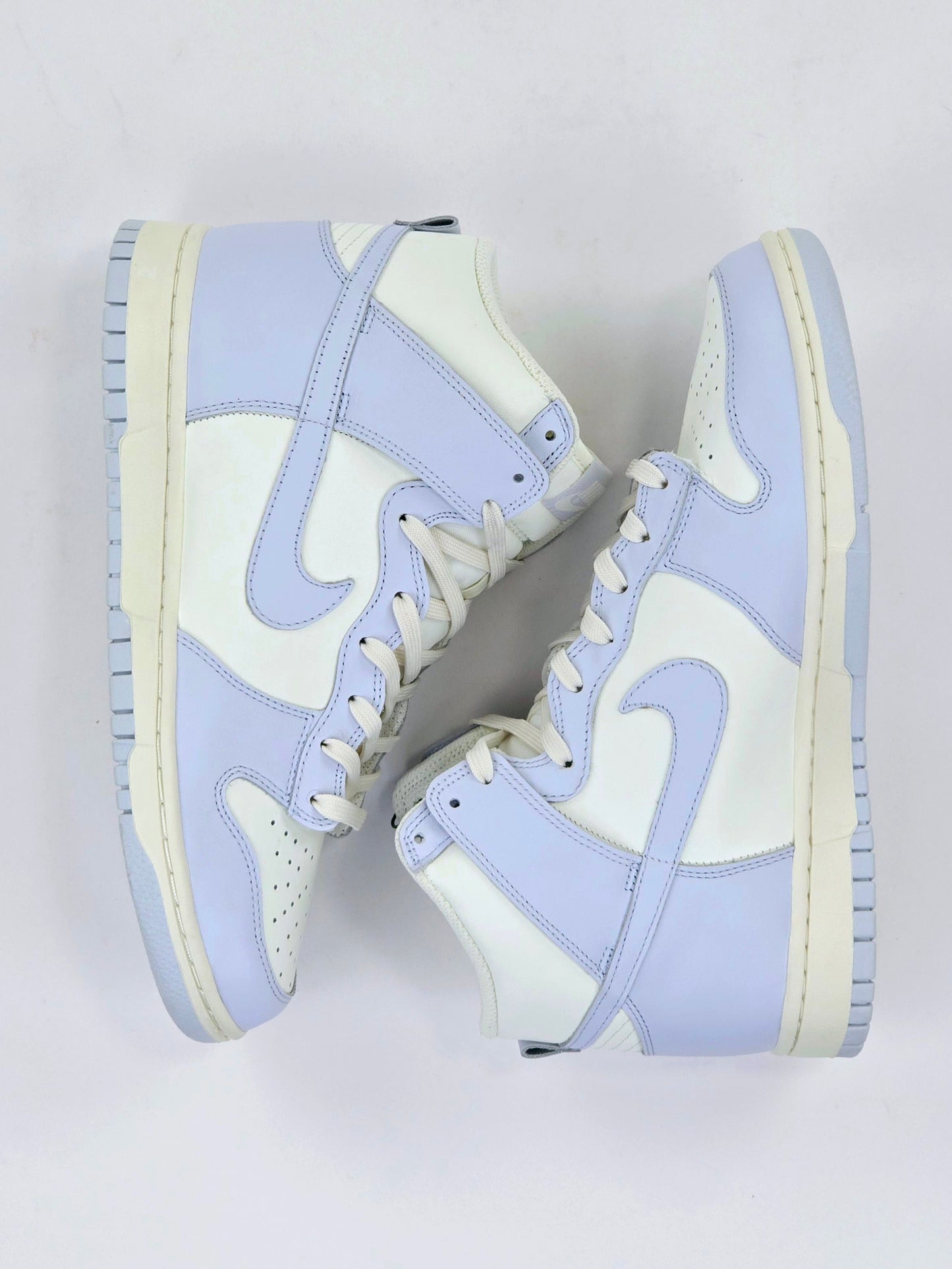 2021 WOMEN'S NIKE DUNK HIGH SAIL FOOTBALL GREY